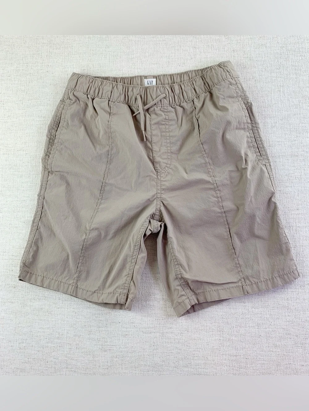 GAP boy's Elastic Drawstring‎ chino Shorts in Light Khaki size XL